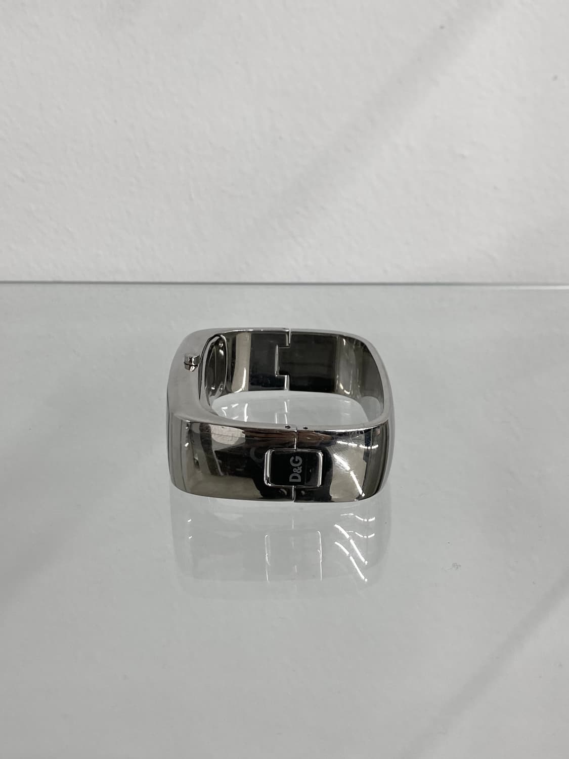 돌체앤가바나 스퀘어 브레이슬릿 와치 상품이미지5