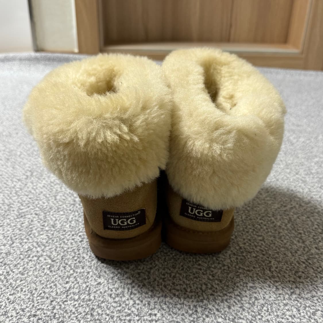 [정가 15만원] UGG OZWEAR 어그 부츠 245 상품이미지6