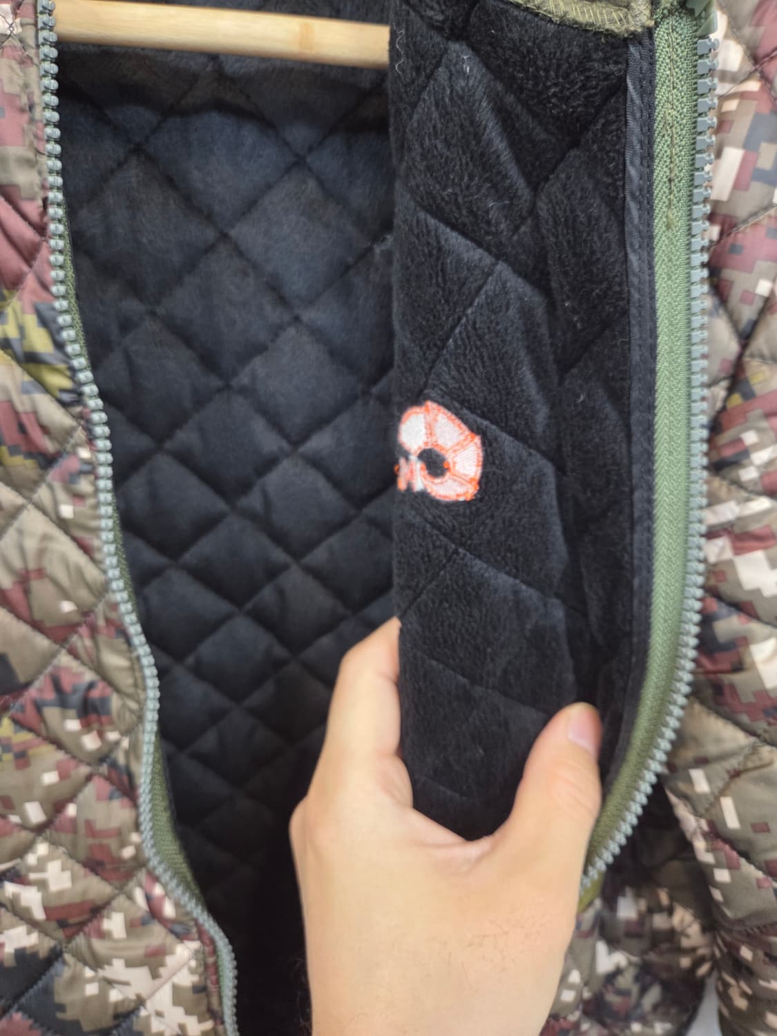 네파 디지털 카모 퀄팅 깔깔이 자켓 95 상품이미지3