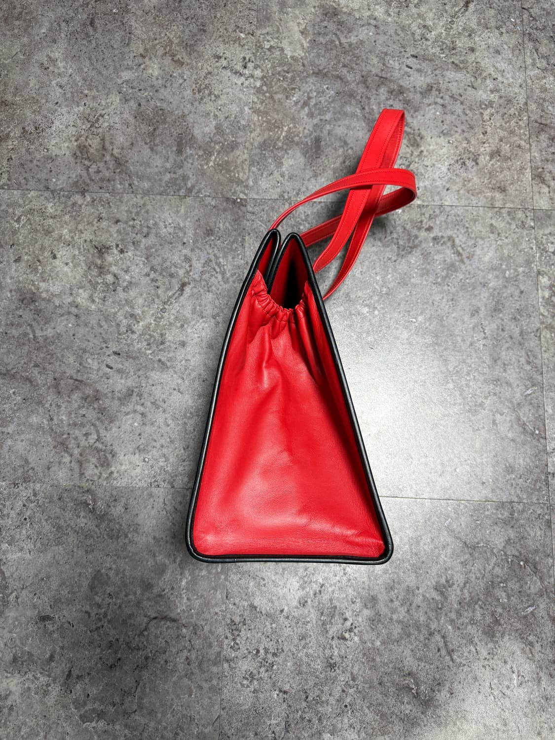 발렌시아가 토트백 상품이미지4