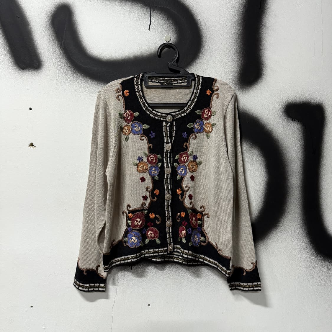 VTG 빈티지 에스닉 모리 스타일 자수 디테일 가디건 상품이미지1