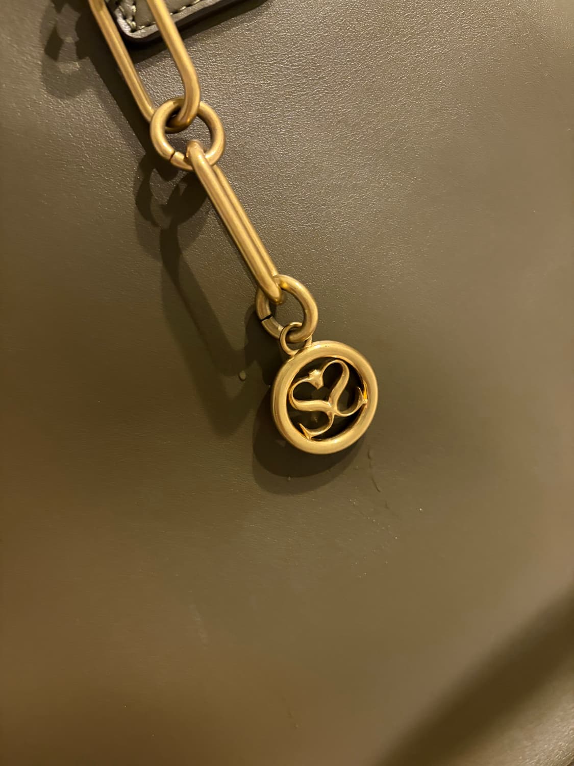 산드로 토트백 상품이미지2