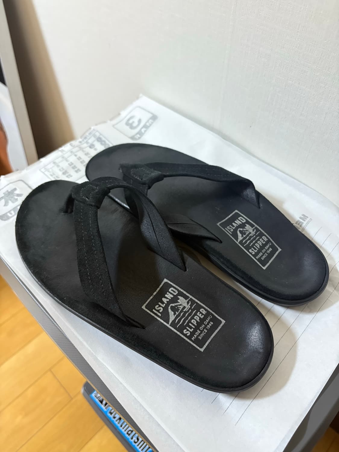 아일랜드 슬리퍼 블랙 스웨이드 us8 상품이미지3