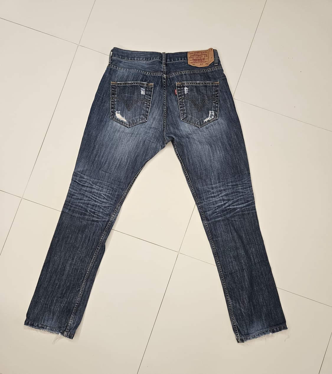 일본빈티지샵 구매)리바이스 501 데미지 워싱 청바지 W82L80 상품이미지6