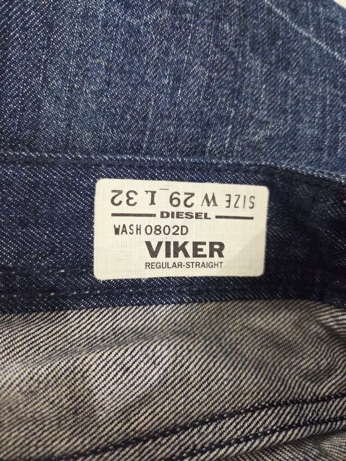 DIESEL 디젤 VIKER 레귤러 스트레이트 데님 팬츠 상품이미지7