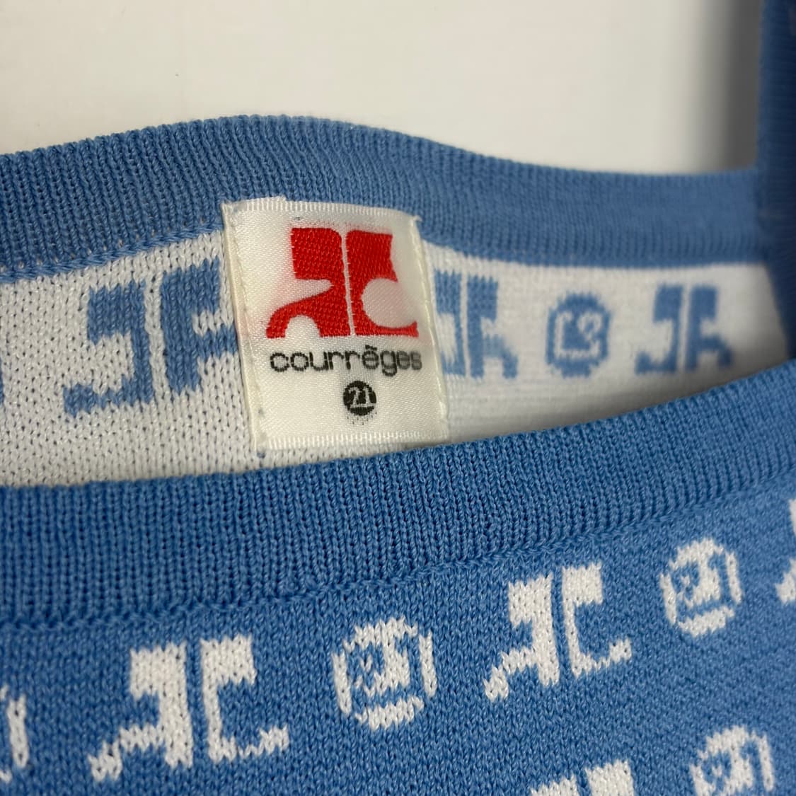 Courreges 꾸레쥬 로고 슬리브리스 나시 민소매 티셔츠 상품이미지3