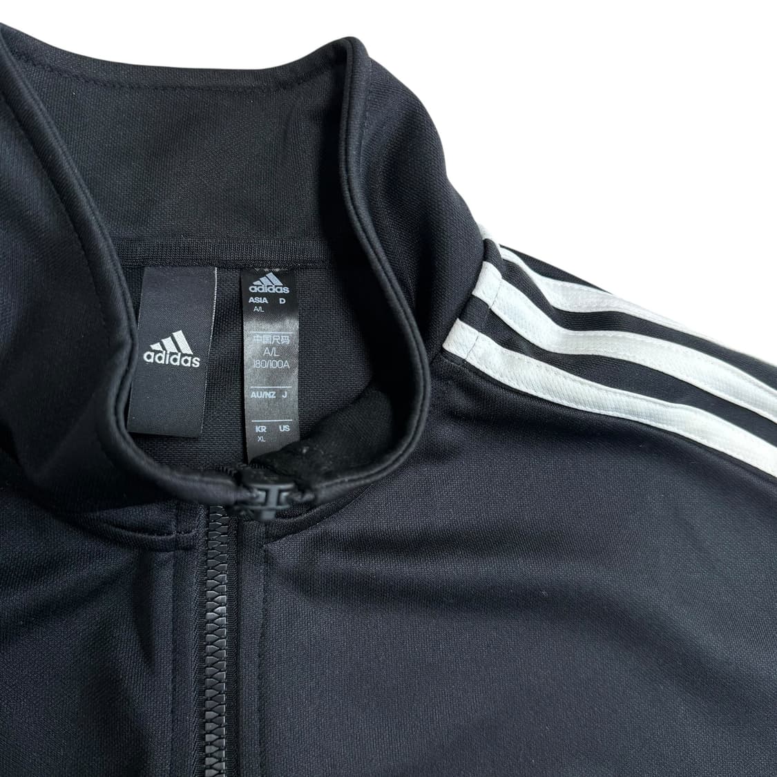 아디다스 트랙탑 상품이미지2