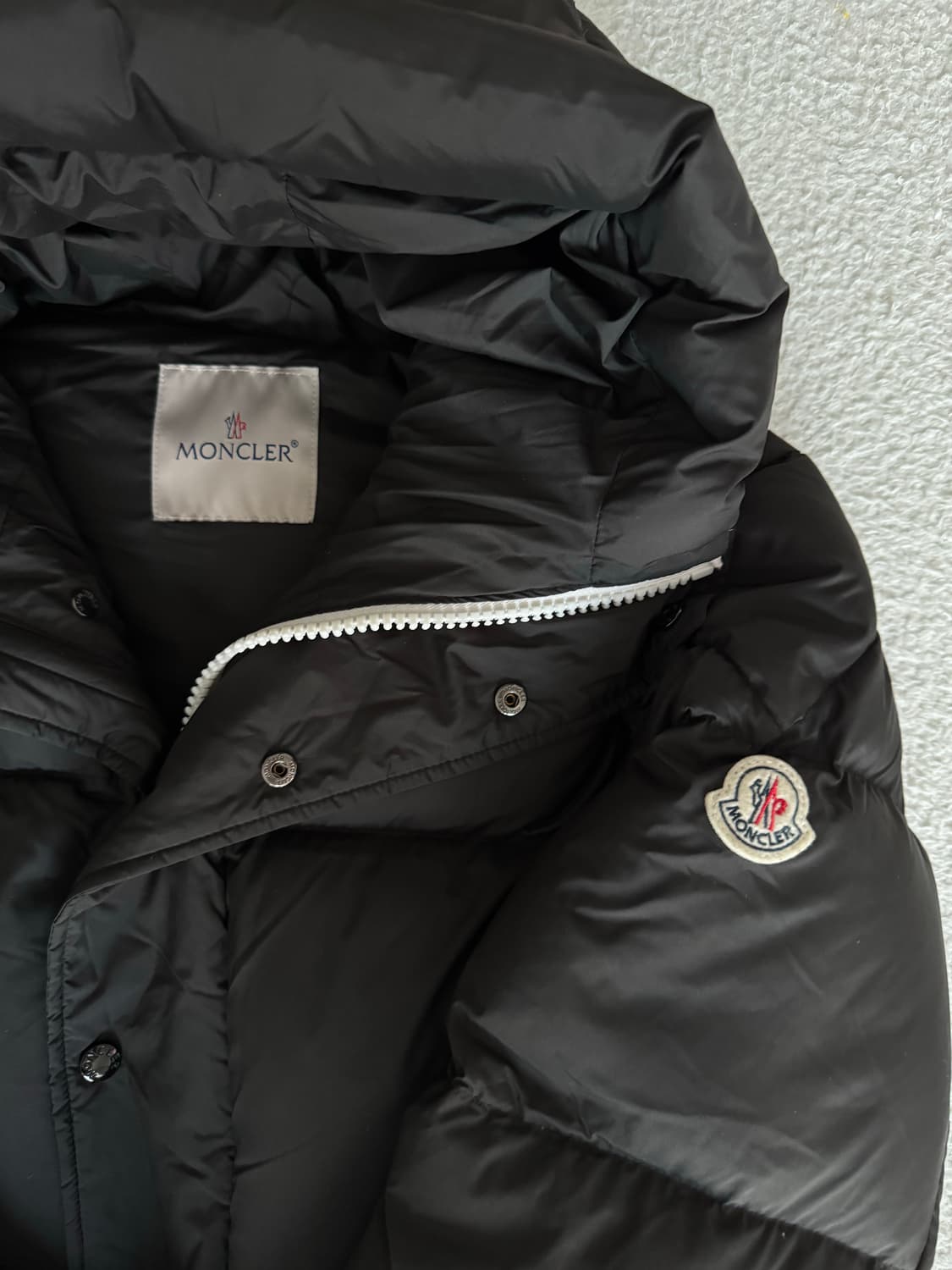 몽클레어 패딩 상품이미지2