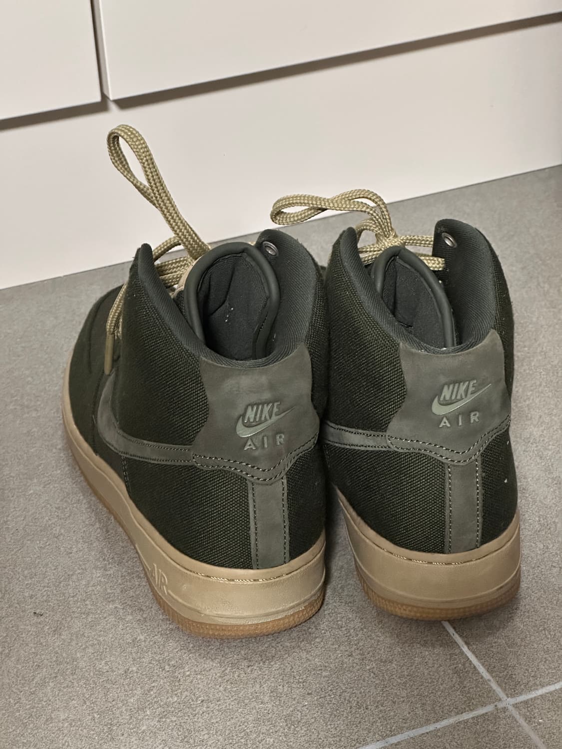 Nike Air Force 1 High UT 260 상품이미지2