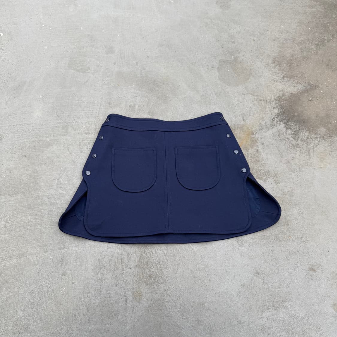 꾸레쥬 패치 포켓 버튼 스커트 상품이미지1