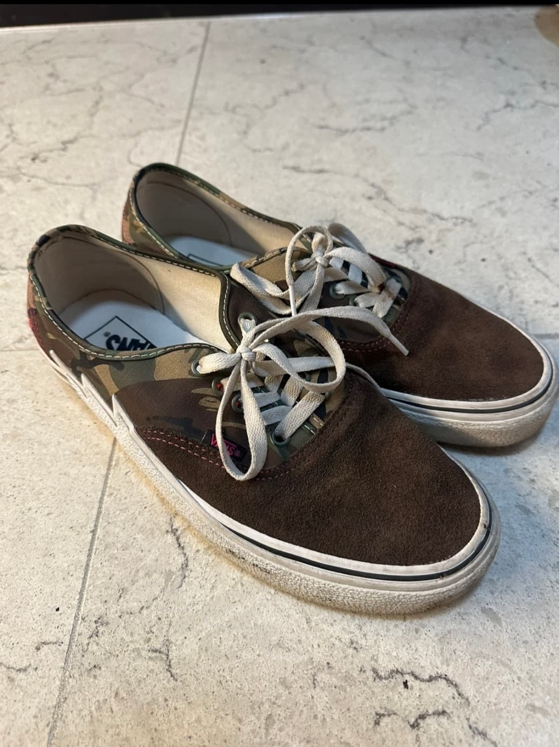 반스 에이프 어센틱 상품이미지2