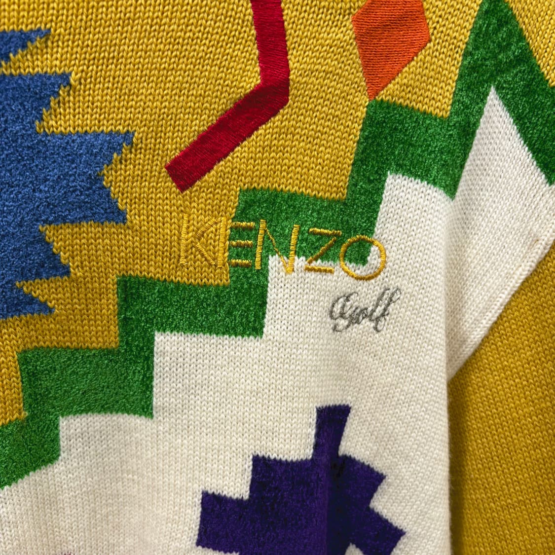 겐조 골프 크루넥 긴팔 울 니트 스웨터 기하학 패턴 시보리 디테일 옐로우 상품이미지6