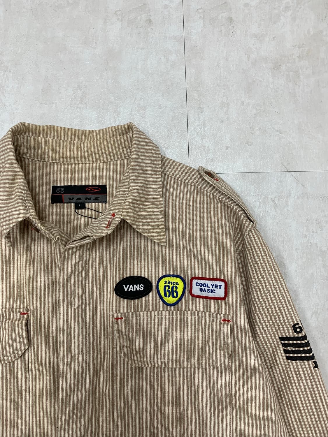 반스 스프라이트 패치 셔츠 상품이미지4