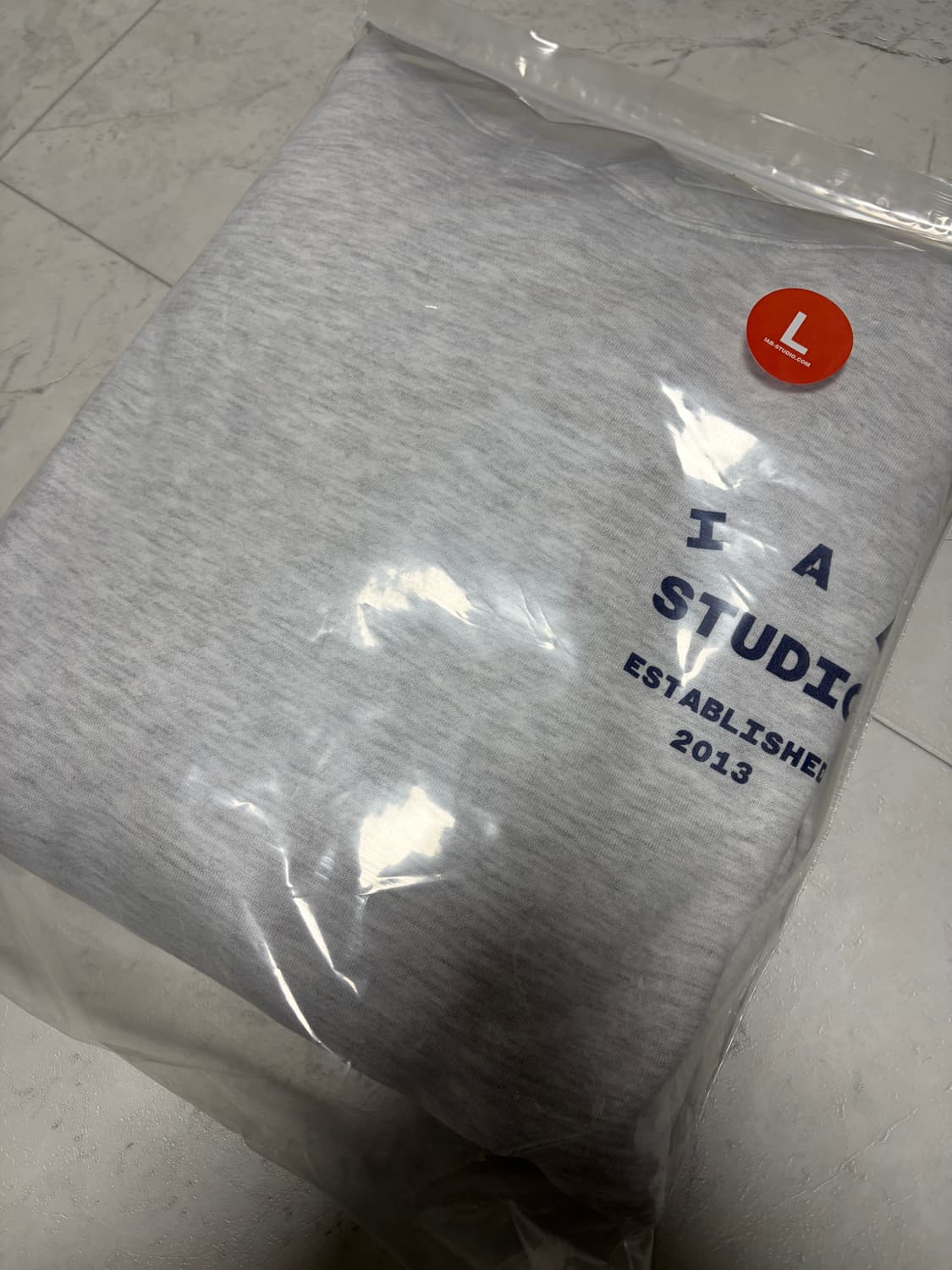 아이앱 스튜디오 25 후드 라이트 그레이 네이비 상품이미지4