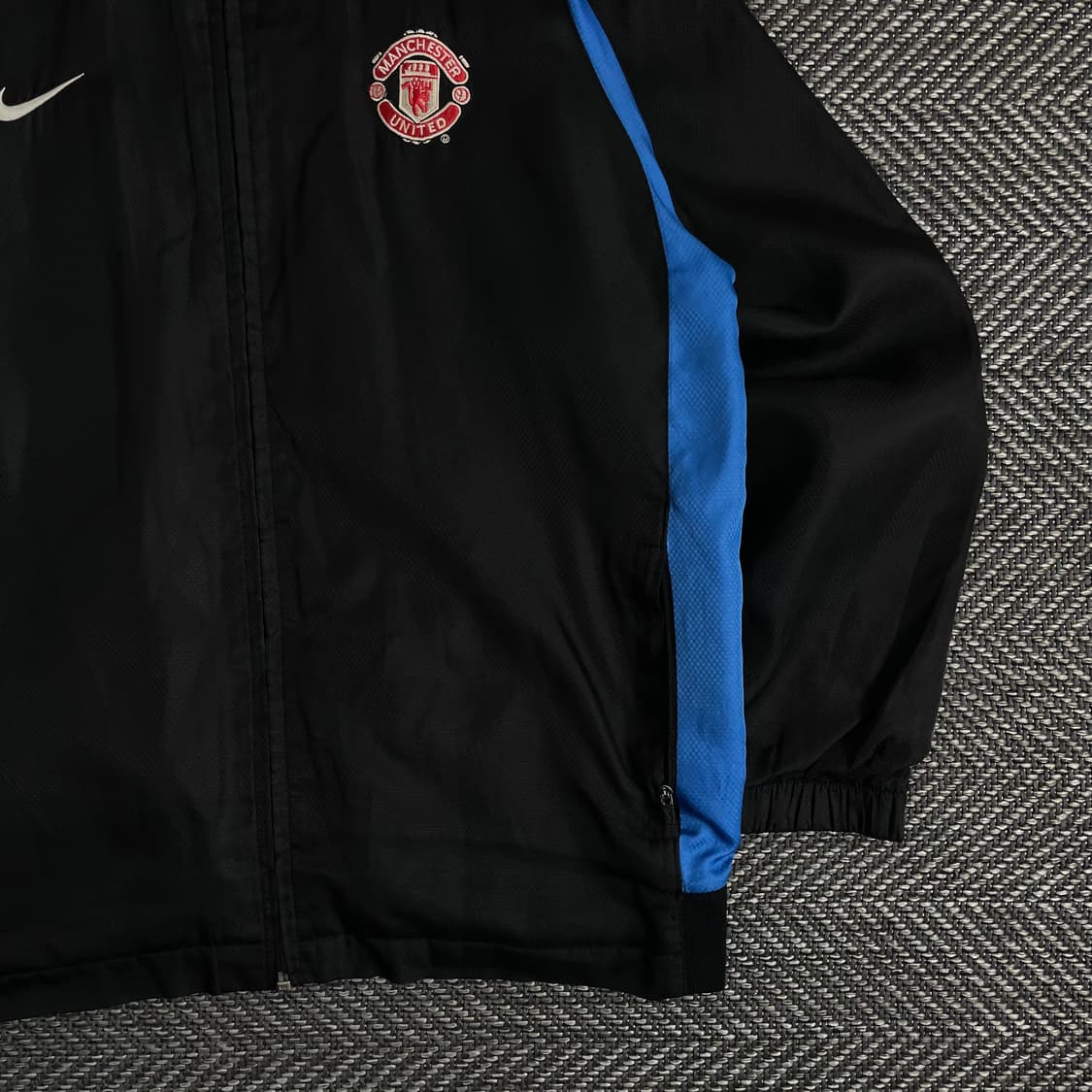 나이키 맨체스터 유나이티드 레트로 바람막이y 2995 상품이미지3