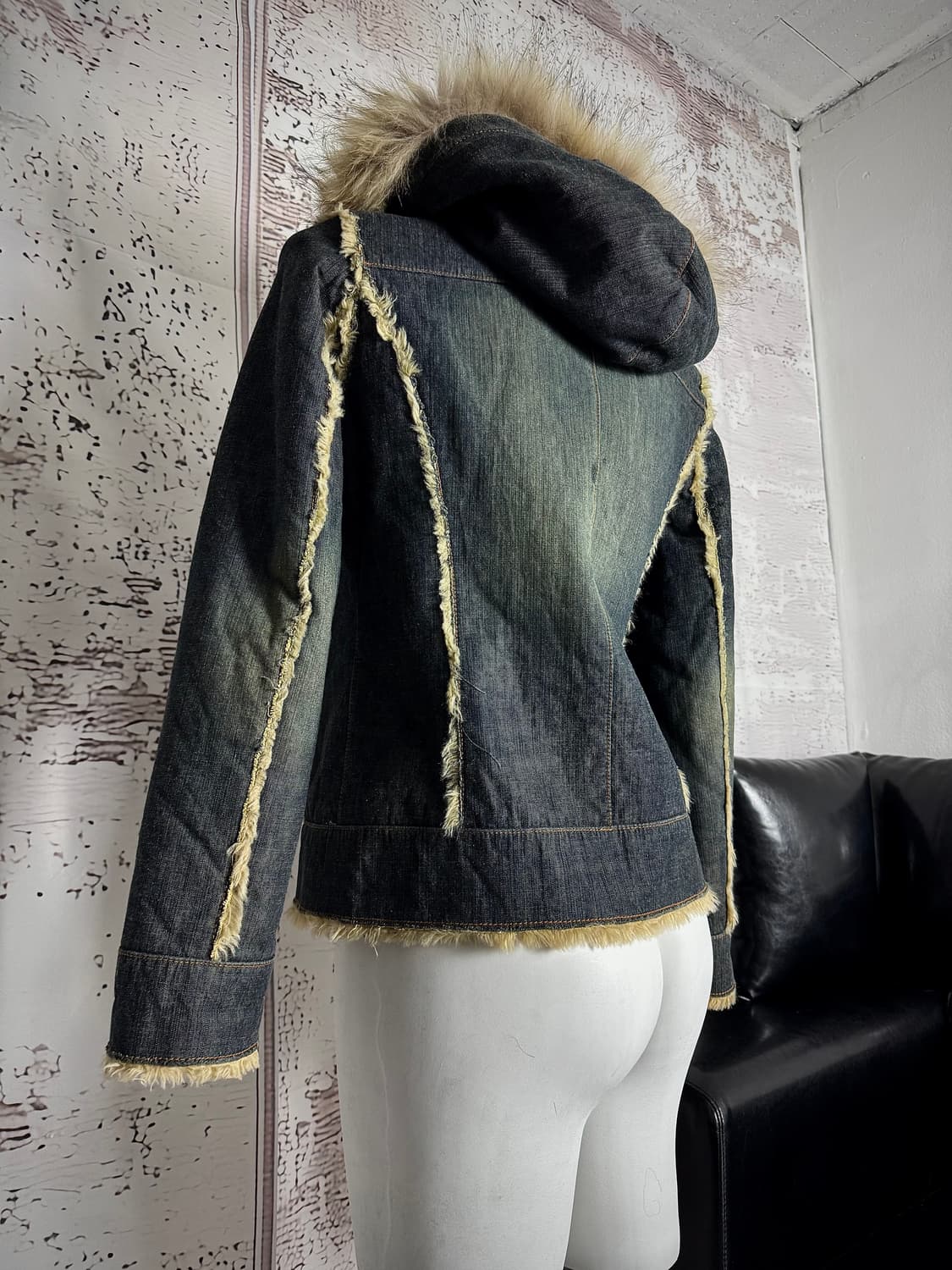 Y2K Fur-Trim Hooded Denim Jacket 상품이미지3
