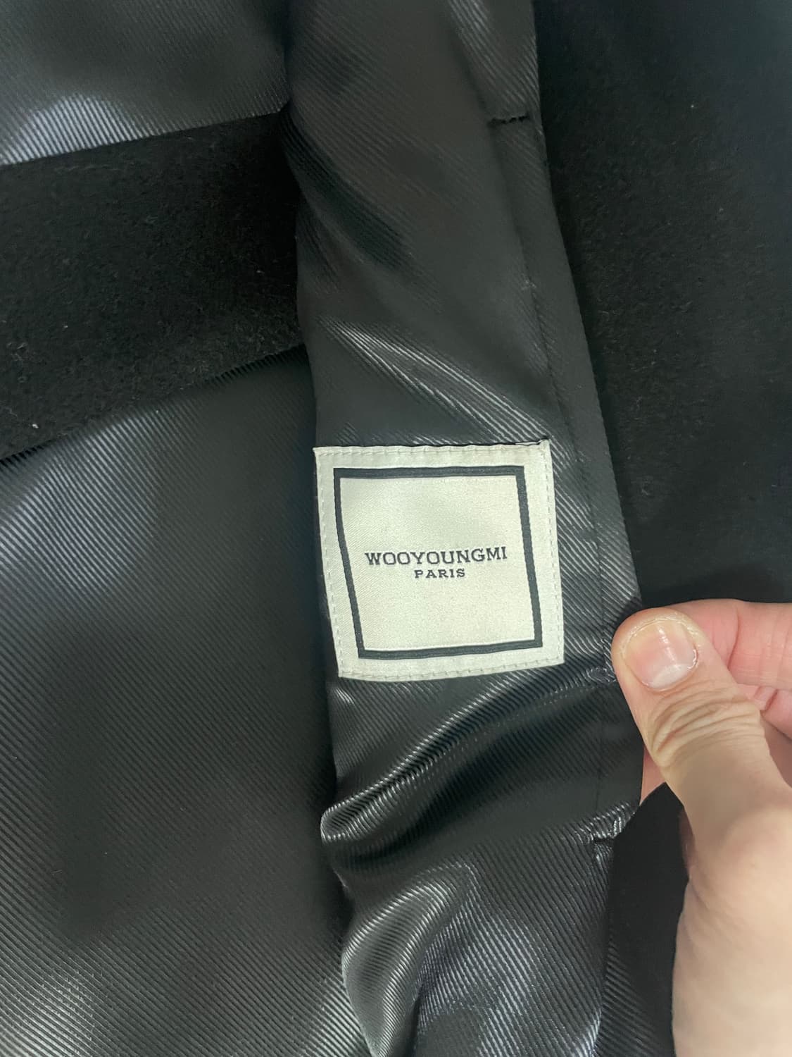 우영미 20fw 로브코트 블랙 상품이미지7