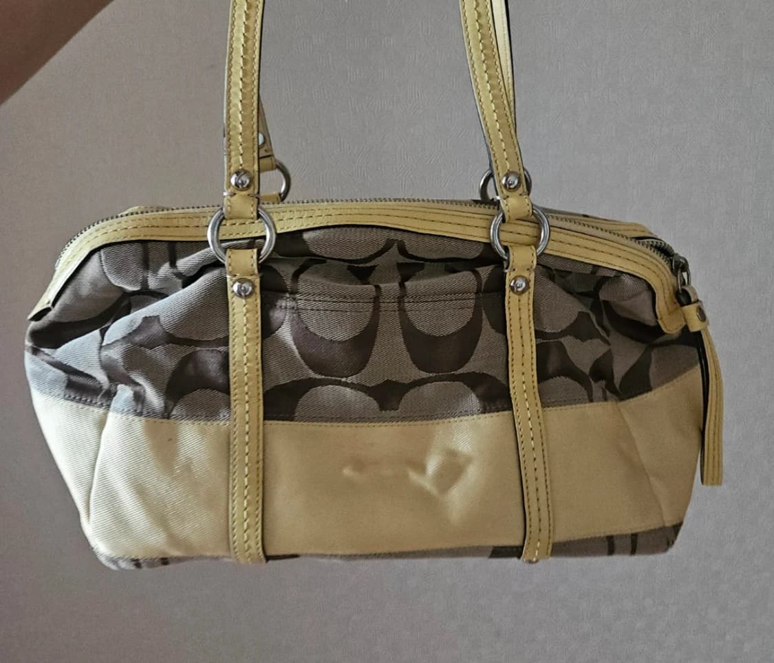 Coach 코치 시그니처 캔버스 토트백 버터 옐로우 상품이미지5