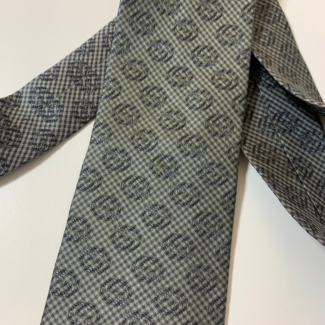 구찌(GUCCI) GG모노그램 명품넥타이 B+등급 대검전면 이염 상품이미지10
