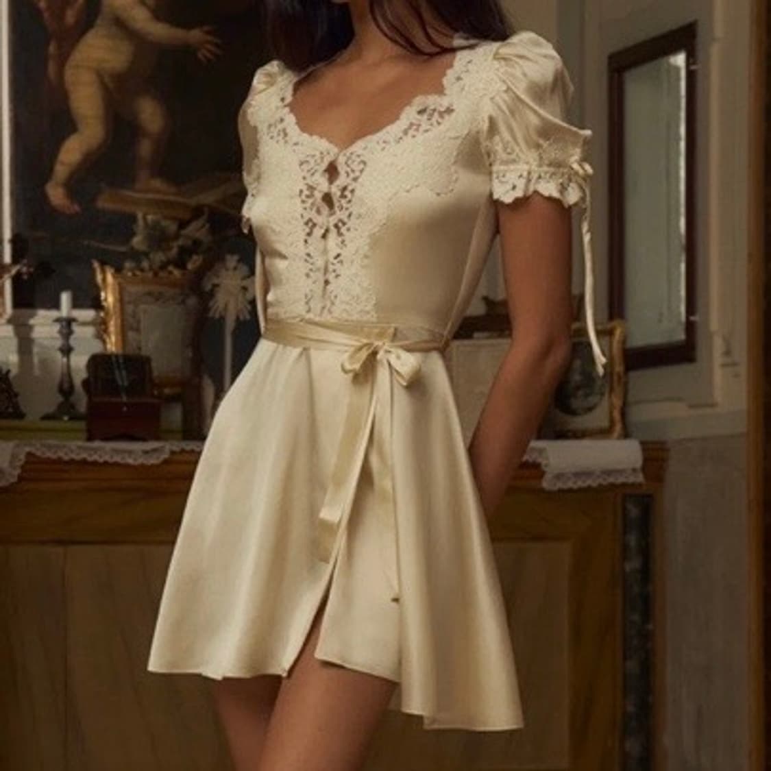 Mirror palais 미러팔레 레이스 실크 미니 랩 드레스연말룩원피스 상품이미지1