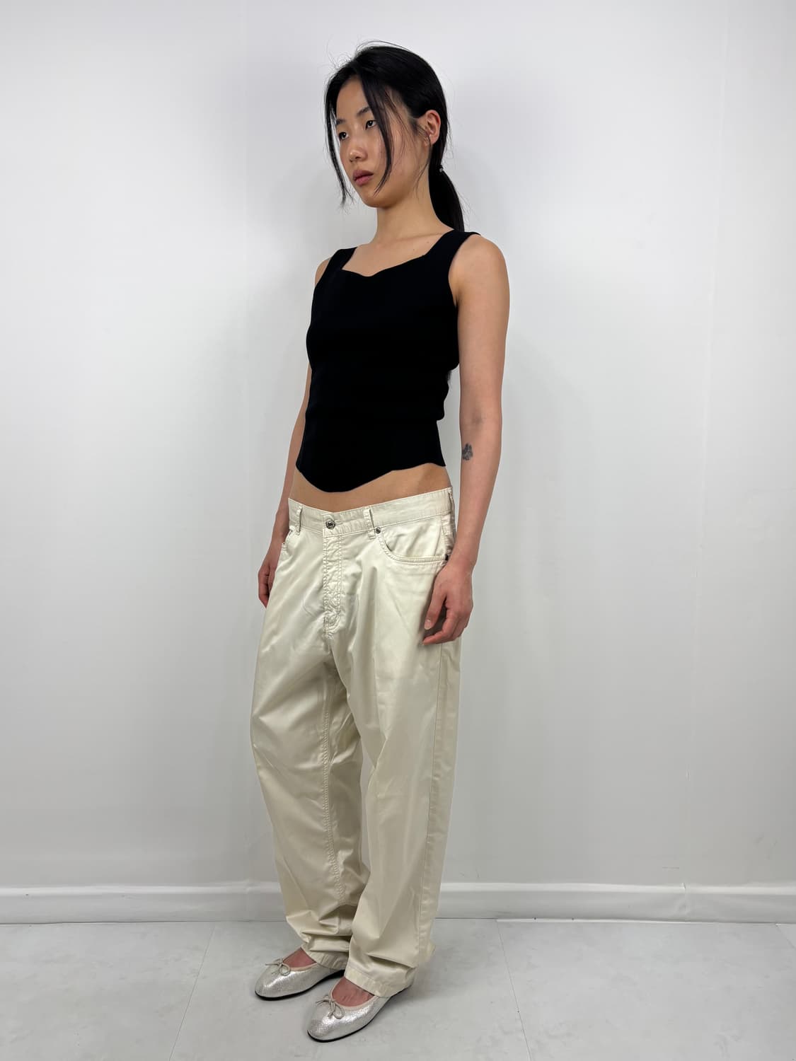 PANEL SQUARE NECK SLEEVELESS 상품이미지4
