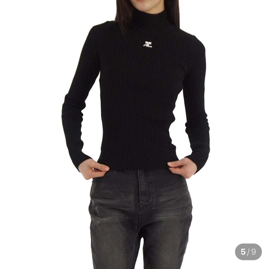 꾸레쥬 리에디션 풀오버 터틀넥 여성 골지 니트 블랙 상품이미지4