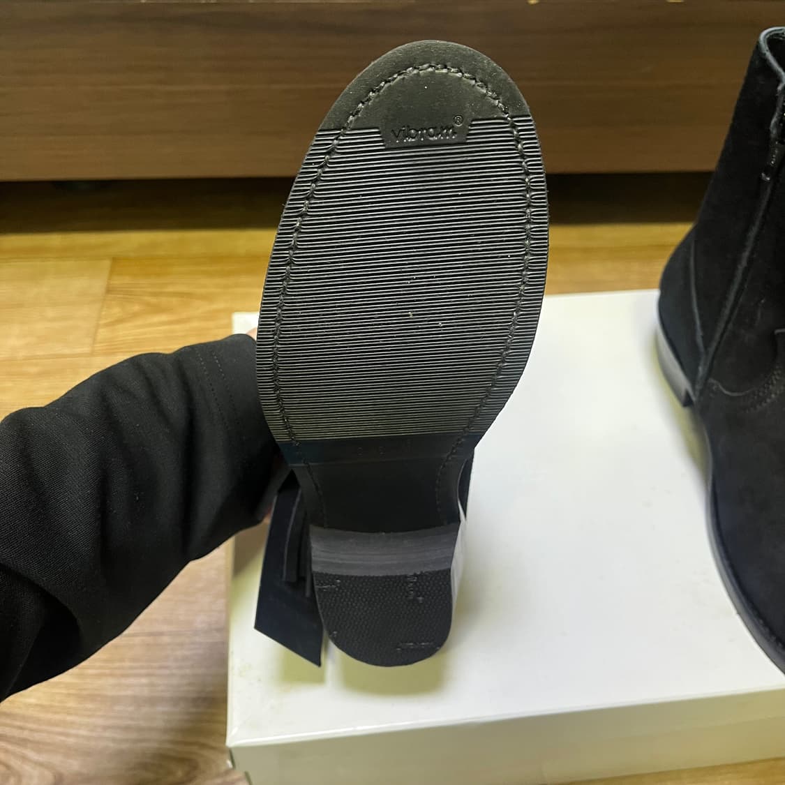 Unused 언유즈드 블랙 스웨이드 웨스턴 부츠 230사이즈 상품이미지4