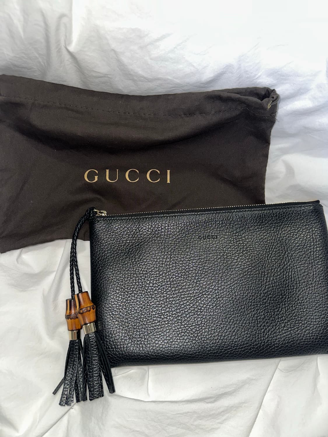 구찌 뱀부 태슬 클러치 블랙 상품이미지1