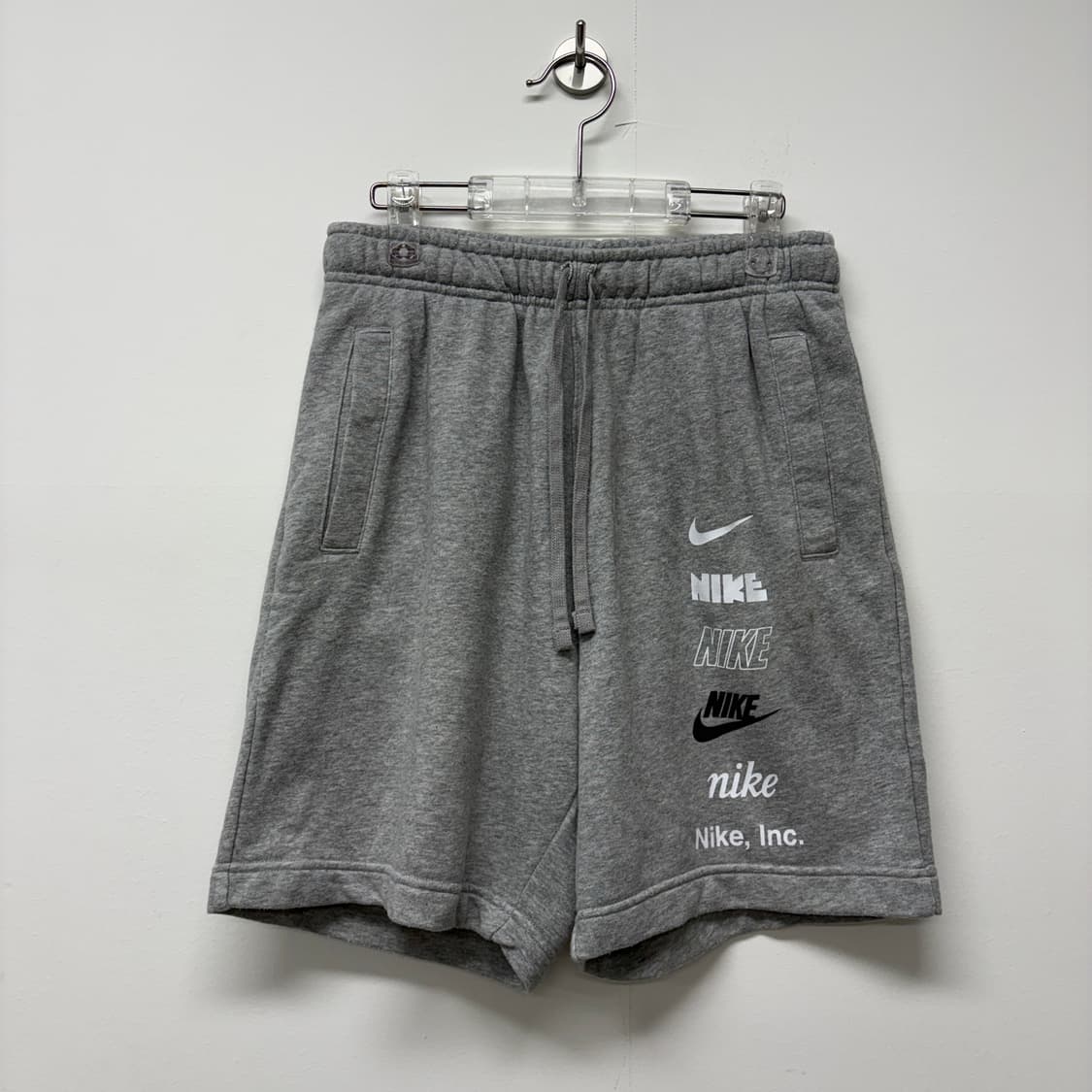 나이키 멀티 로고 반바지 상품이미지1