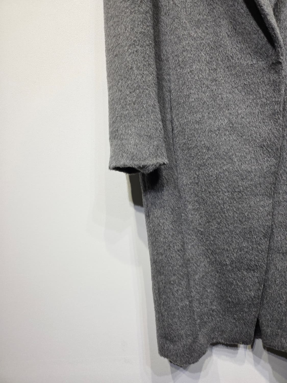 모조에스핀(MOJO.S.PHINE) 수리 알파카 혼방 하프/롱 코트 상품이미지4