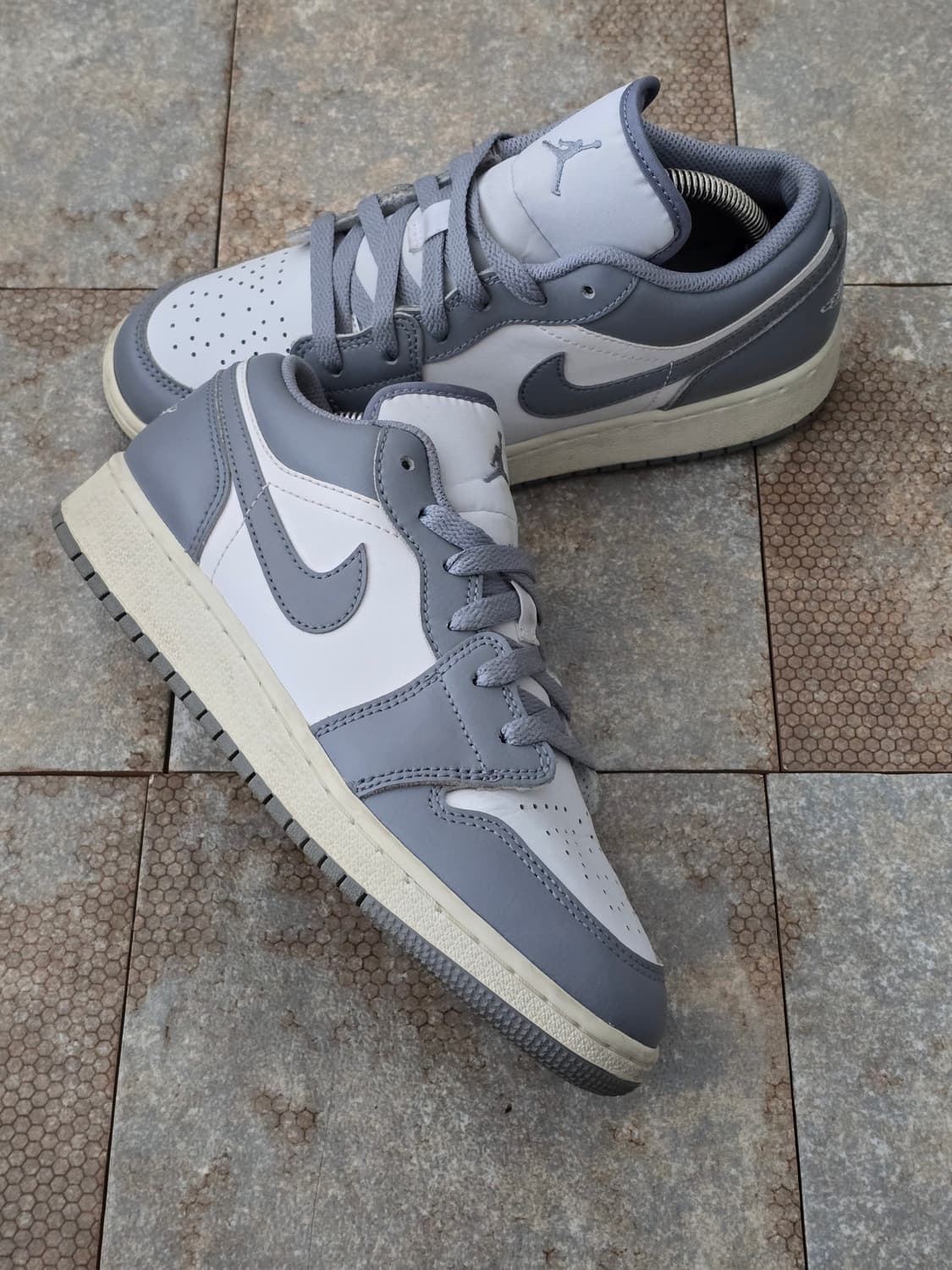 (240)나이키 조던 1 로우 스텔스 앤 화이트 상품이미지8