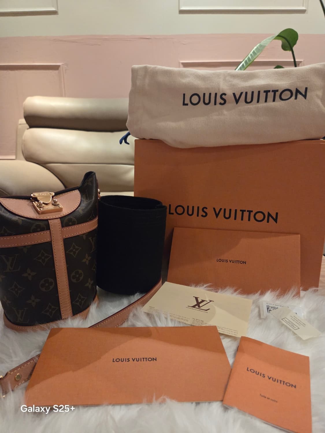 루이비통  모노그램 캔버스 버킷 더플백 토트백 겸 숄더백 상품이미지7