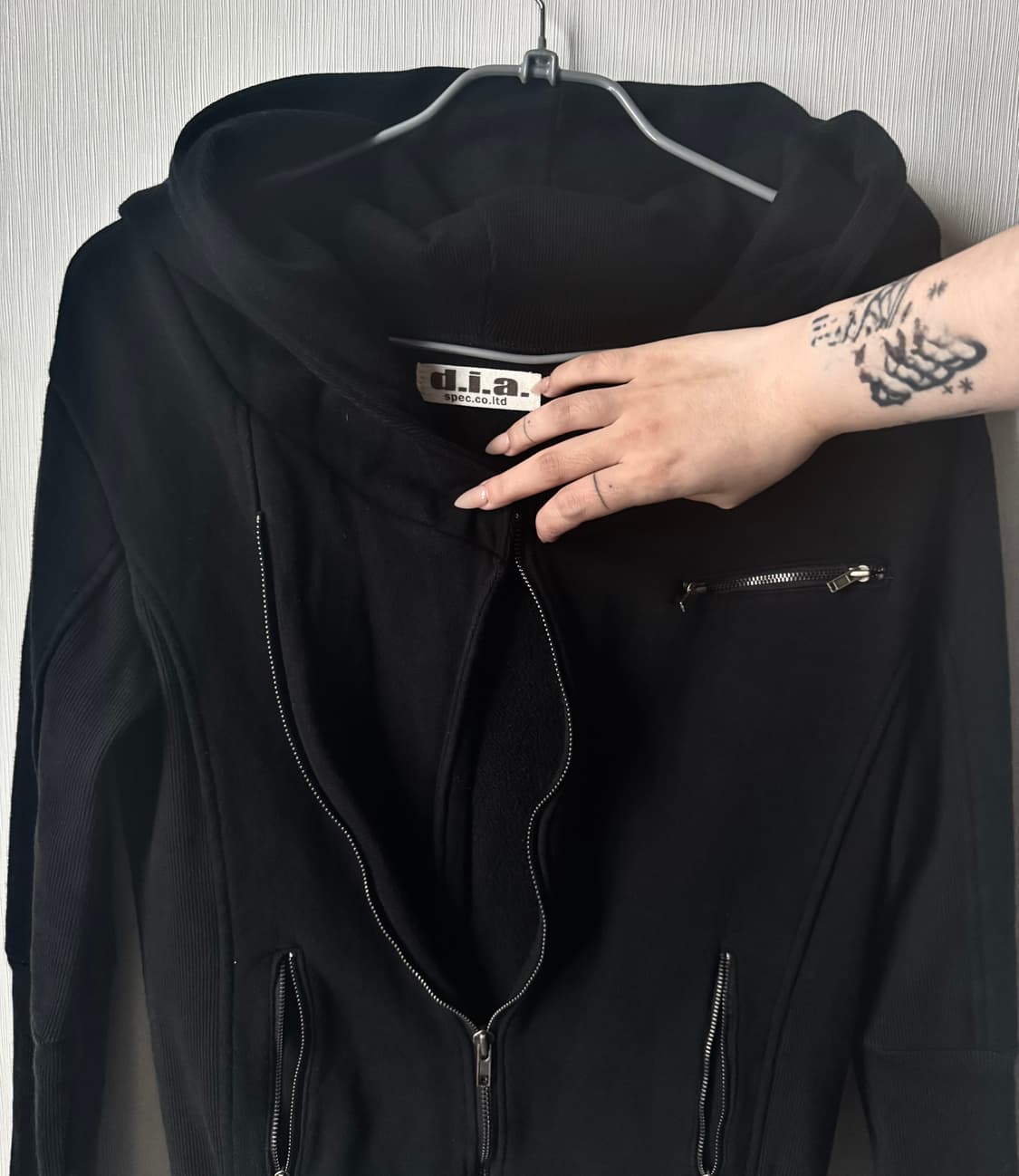 d.i.a. 사선 드레이프 터틀넥 2way 아카이브 후드집업 락시크 펑크 상품이미지1