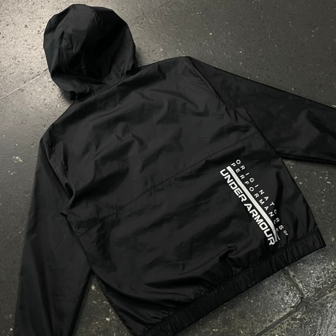 100 언더아머 바람막이 상품이미지5