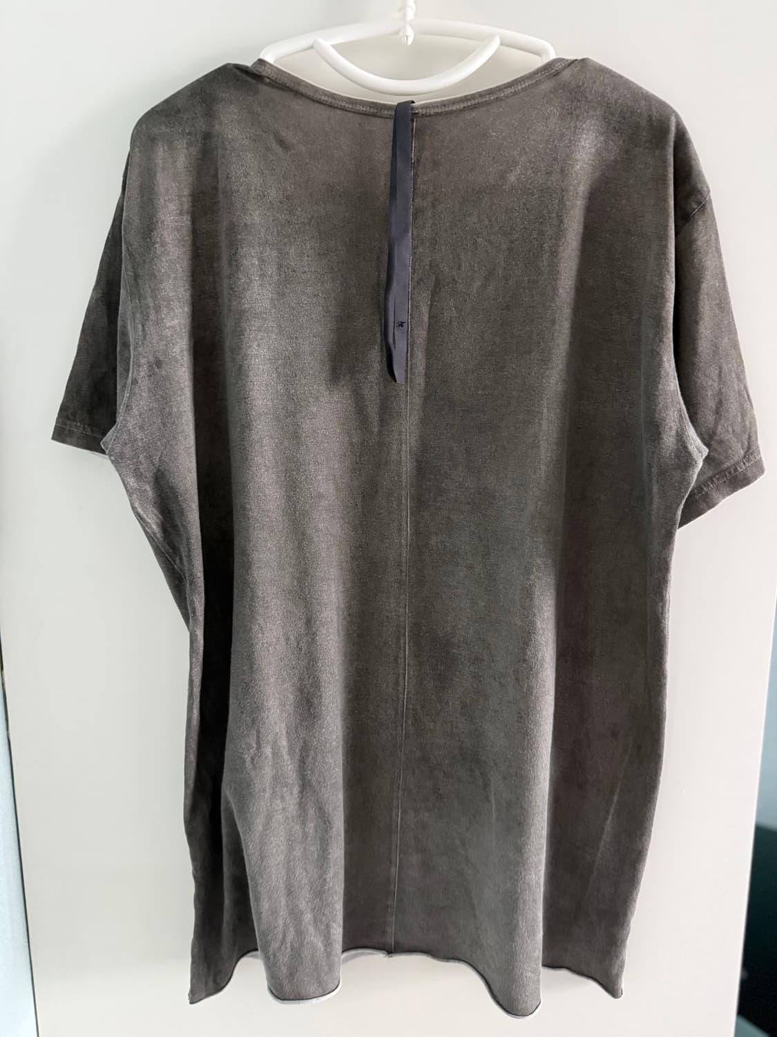 카즈유키 쿠마가이 어태치먼트 샘플티셔츠 상품이미지3