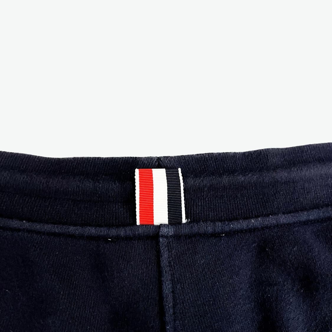 [2] 톰브라운 사선완장 트레이닝 반바지 상품이미지5