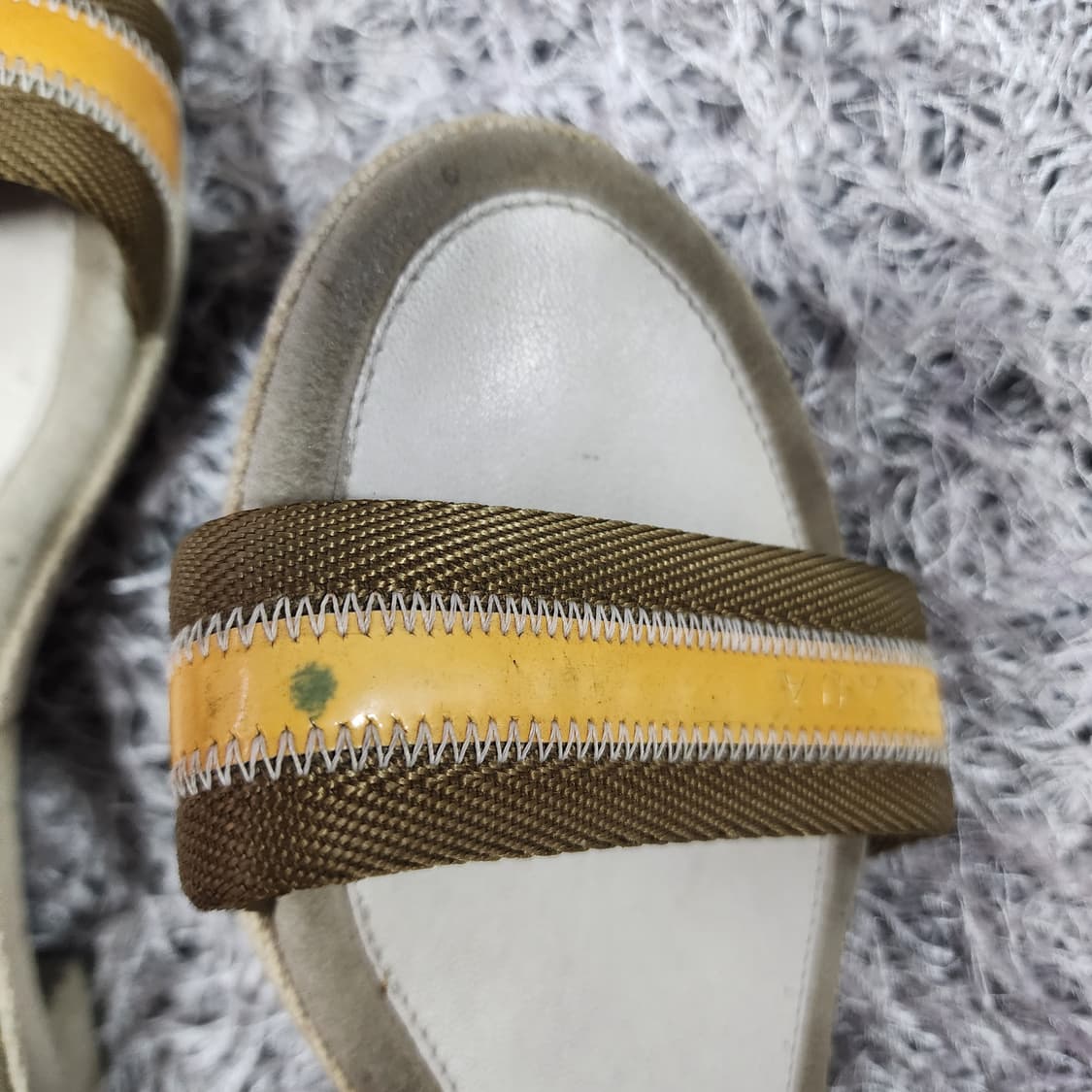 프라다 샌들 36.5 상품이미지7