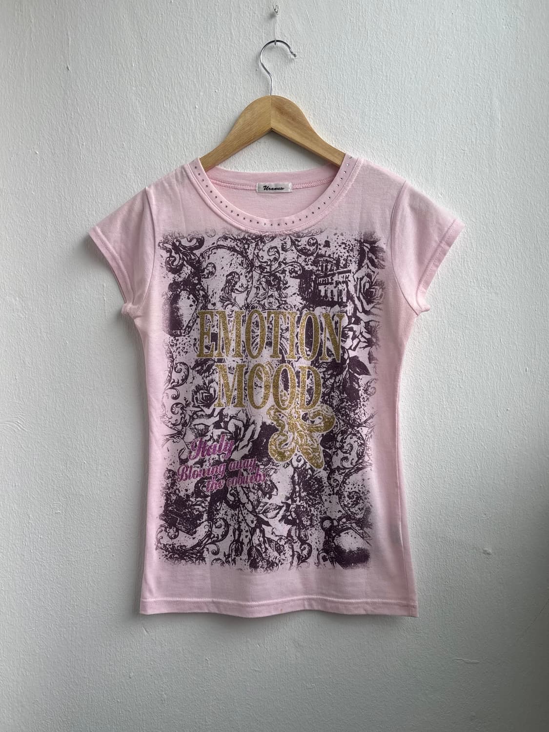 Japanese Vintage Pink Graphic T-shirt 상품이미지1