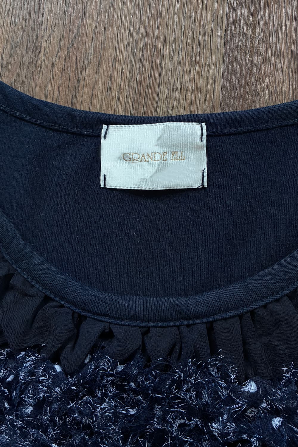 Fluffy Detail Top 상품이미지6