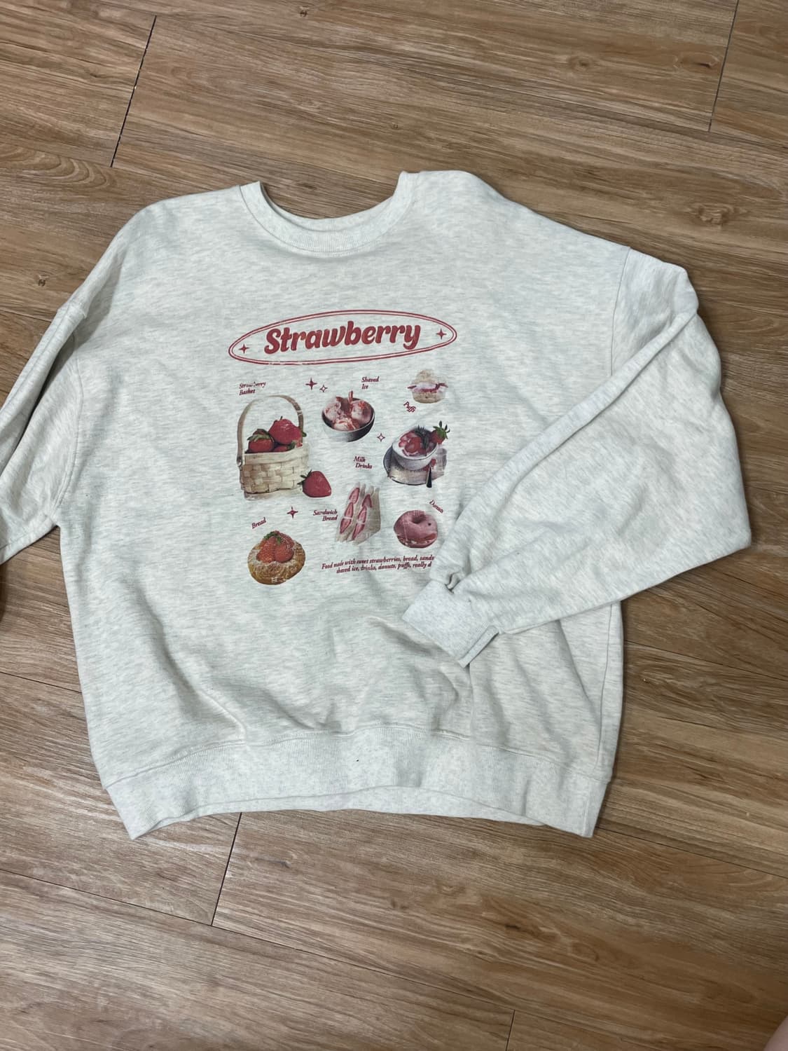 빈티지 딸기 프린팅 맨투맨 상품이미지1