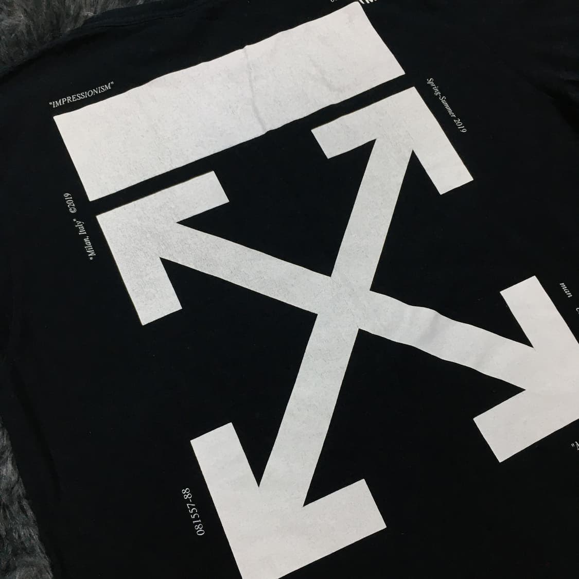 투티/A10 OFF WHITE 프린팅 반팔 블랙 빅로고 상품이미지8