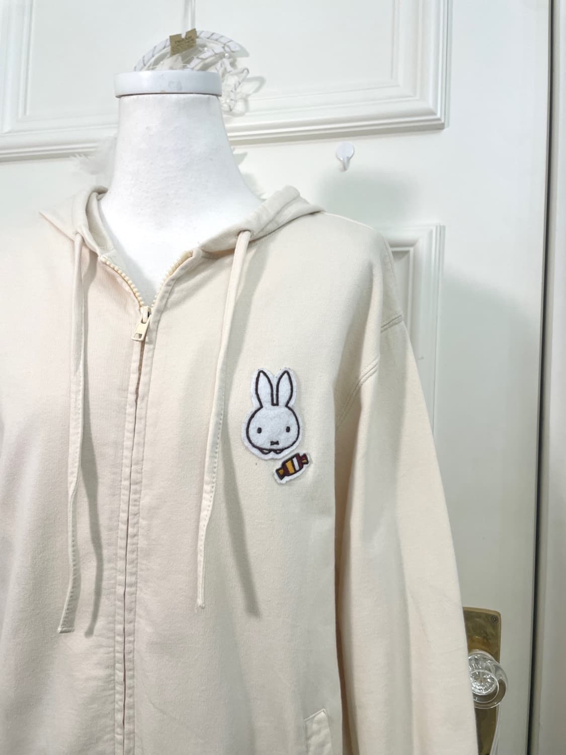 MIFFY cream patch print point hoodie-zip 상품이미지6