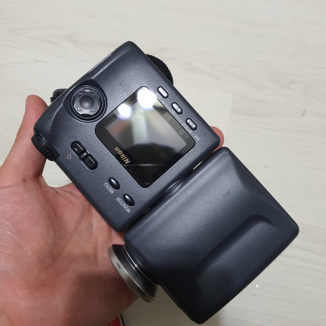 니콘 쿨픽스 990 디카 + 2GB CF메모리카드 상품이미지2