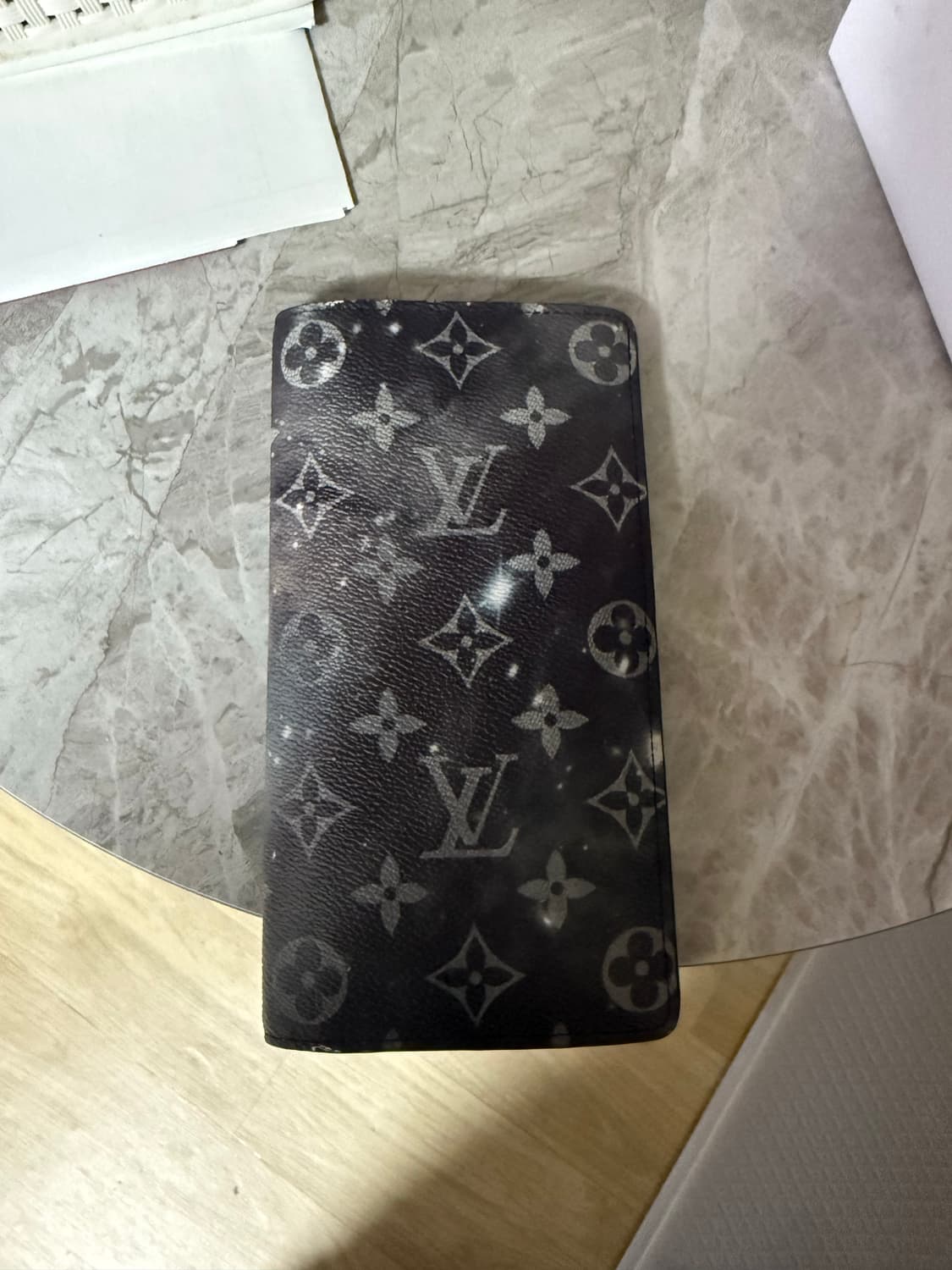 루이비통 갤럭시 장지갑 팝니다 상품이미지2