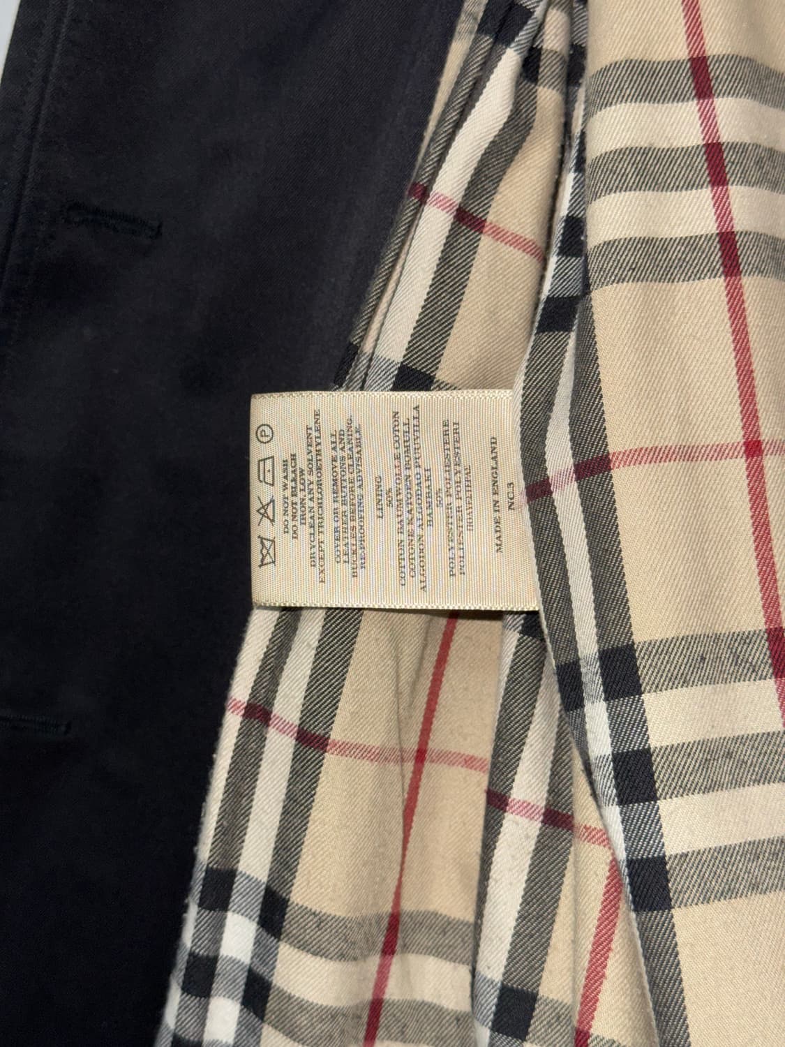 버버리 블랙 트렌치 코트 상품이미지8