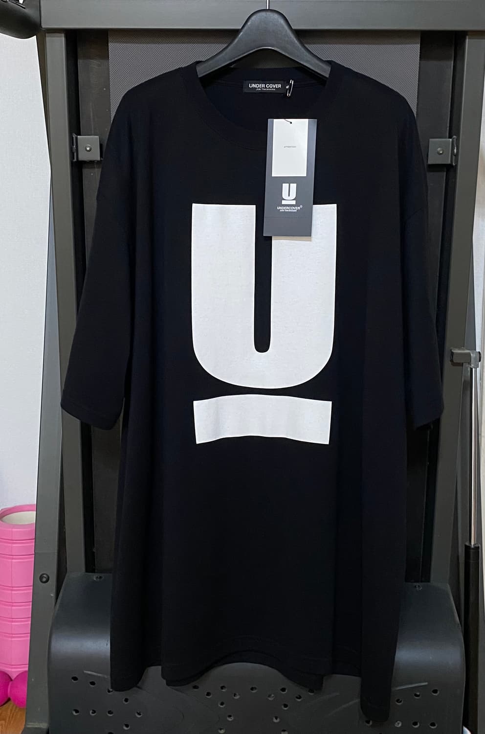 [6 사이즈] 언더커버 U 로고 베이직 티셔츠 블랙 상품이미지1