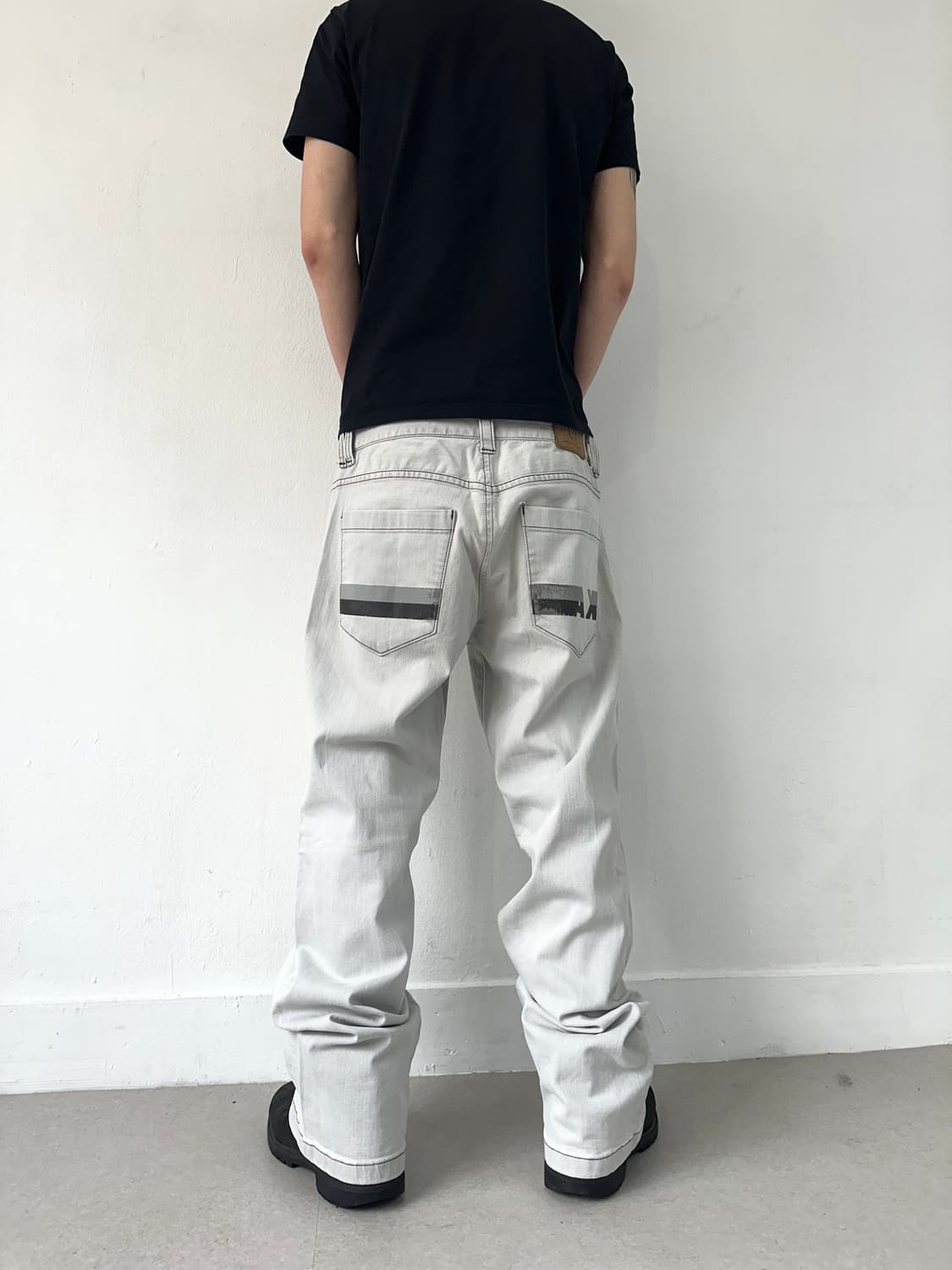 알마니 2000s 그레이 와이드진 상품이미지4