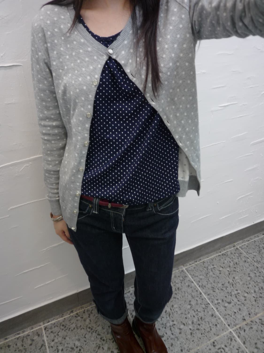 Dot pattern grey cardigan 상품이미지3