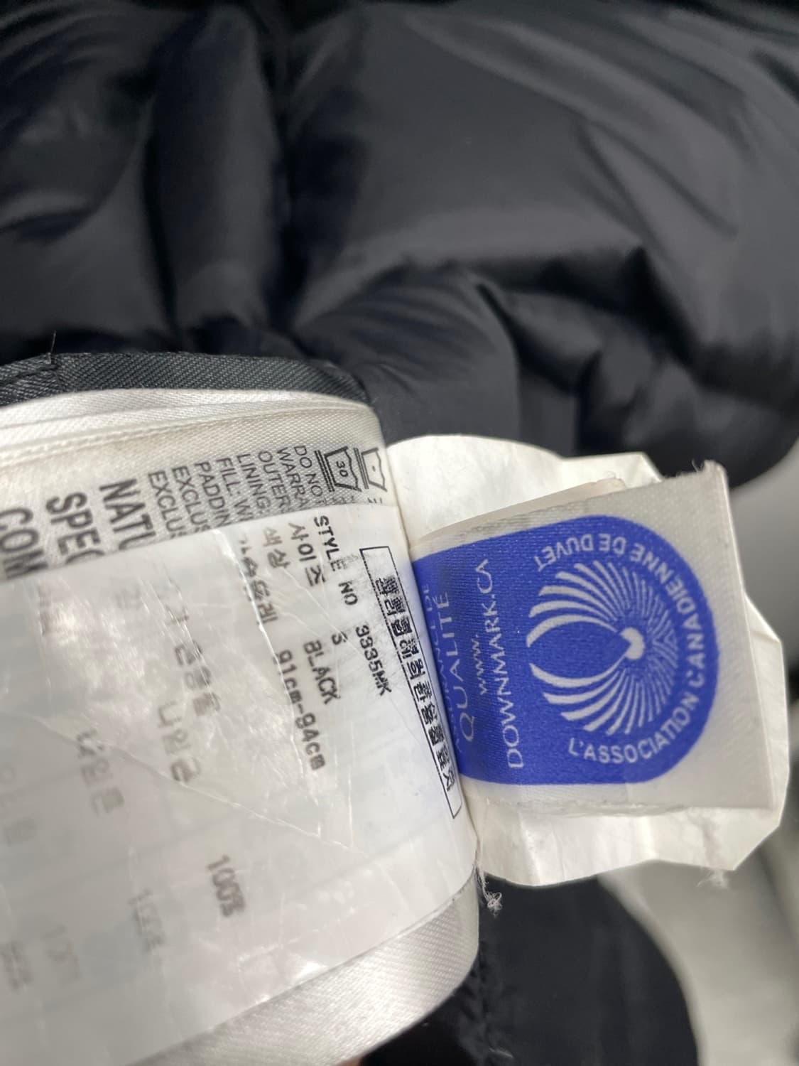 95) 캐나다구스 신형 블랙라벨 패딩 상품이미지9