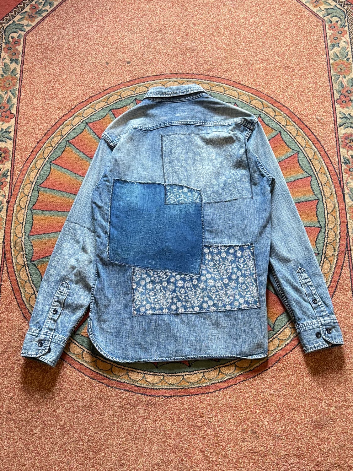 Japan Blue Jeans 페이즐리 패치워크 데님 셔츠 상품이미지2